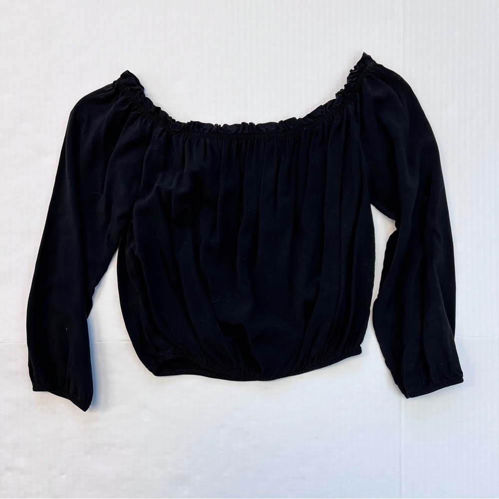 Brandy Melville Womens Solid Black Off The Shoulder Or On - Crop Top One Size